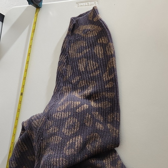 Torrid Sweater Womens Size 4 cheetah blouse knit sweater ribbed Ballon sleeves - Picture 9 of 9